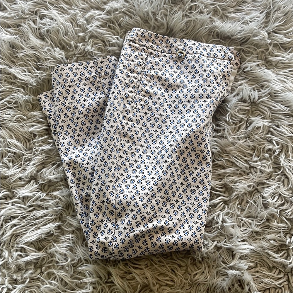 Adrianna Papell Blue and White Cropped Jeans